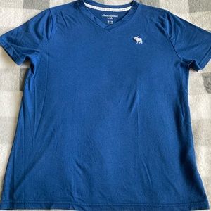 BOGO50%OFF Abercrombie Kids Blue Iconic Short Sleeve T-Shirt Size 13/14